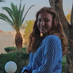 Meet your Posher, Cicely